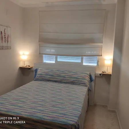 Con Terraza, Vistas Al Mar Y Piscina Διαμέρισμα *